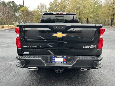 Used 2024 Chevrolet Silverado 1500 High Country image 22