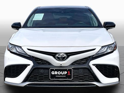 Used 2024 Toyota Camry XSE w/ Navigation Package FWD image 4