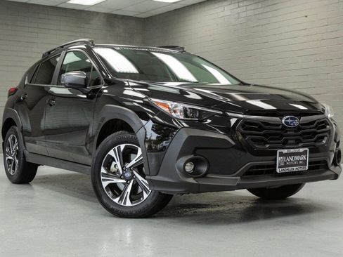 Used 2024 Subaru Crosstrek 2.0i Premium image 1