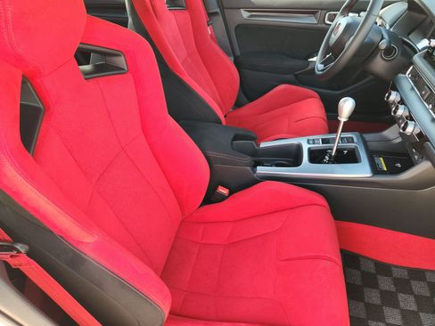 Used 2024 Honda Civic Type R image 23