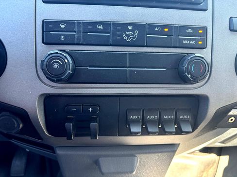 Used 2016 Ford F350 XLT w/ XLT Value Package image 29