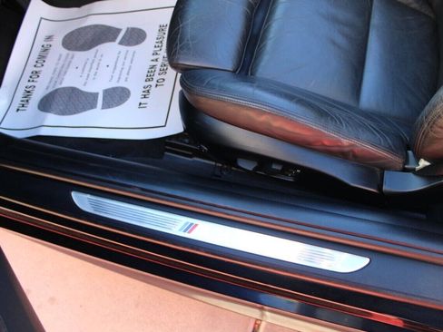 Used 2012 BMW M3 Convertible w/ Premium Pkg RWD image 26