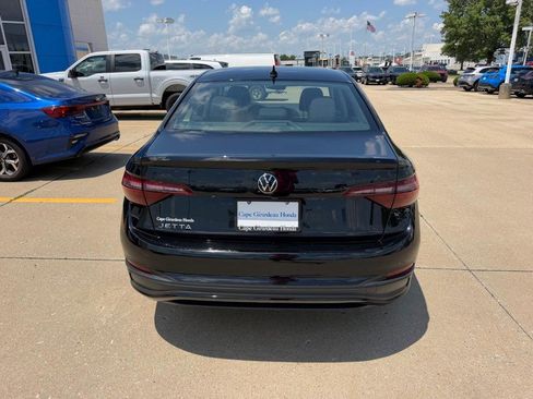 Used 2024 Volkswagen Jetta S FWD image 3