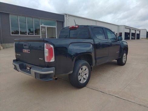 Used 2018 GMC Canyon SLE w/ SLE Convenience Package RWD image 4