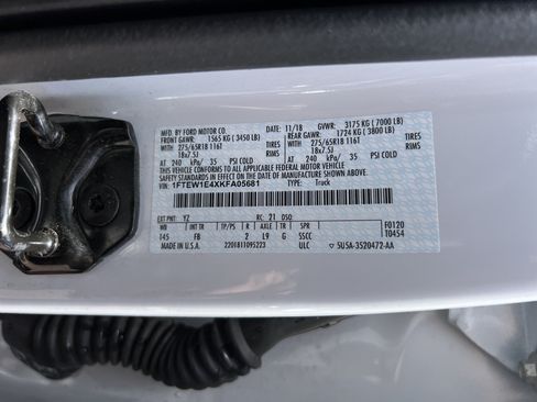 Used 2019 Ford F150 XLT w/ Equipment Group 302A Luxury AWD/4WD image 34