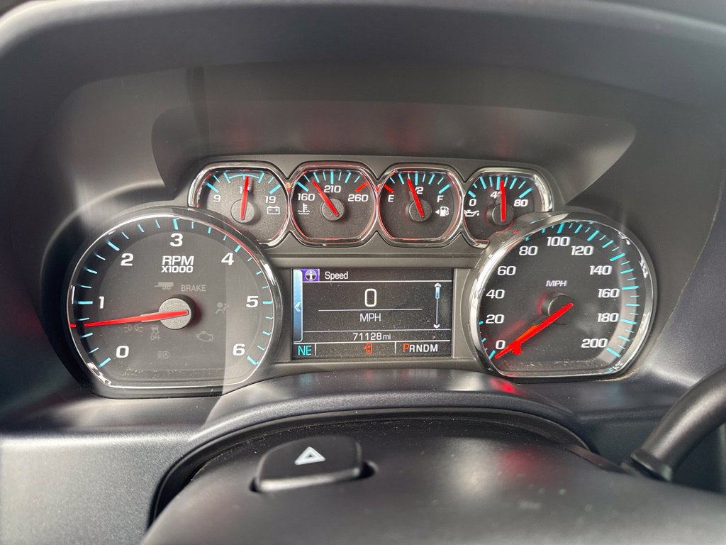 Used 2015 Chevrolet Silverado 1500 LT AWD/4WD image 24