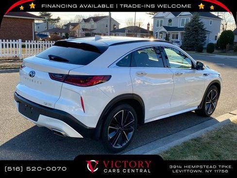 Used 2023 INFINITI QX55 Essential image 4