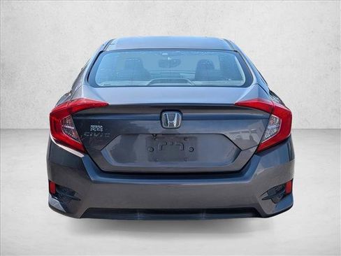 Used 2016 Honda Civic EX image 7