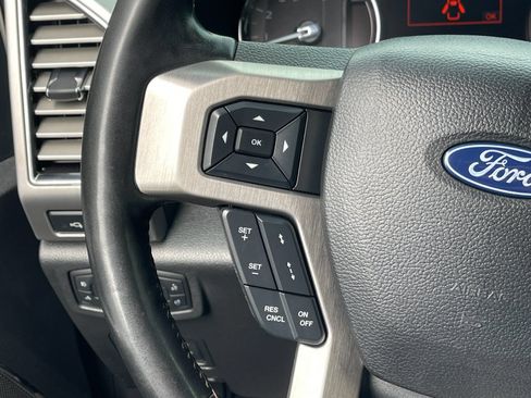 Used 2020 Ford F250 Platinum w/ FX4 Off-Road Package AWD/4WD image 27