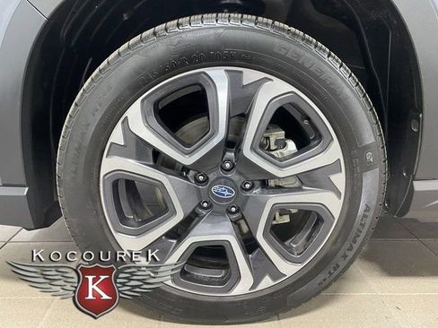 Used 2023 Subaru Ascent Limited w/ Technology Package AWD/4WD image 7