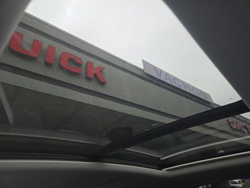 New 2025 Buick Envision Sport Touring image 24