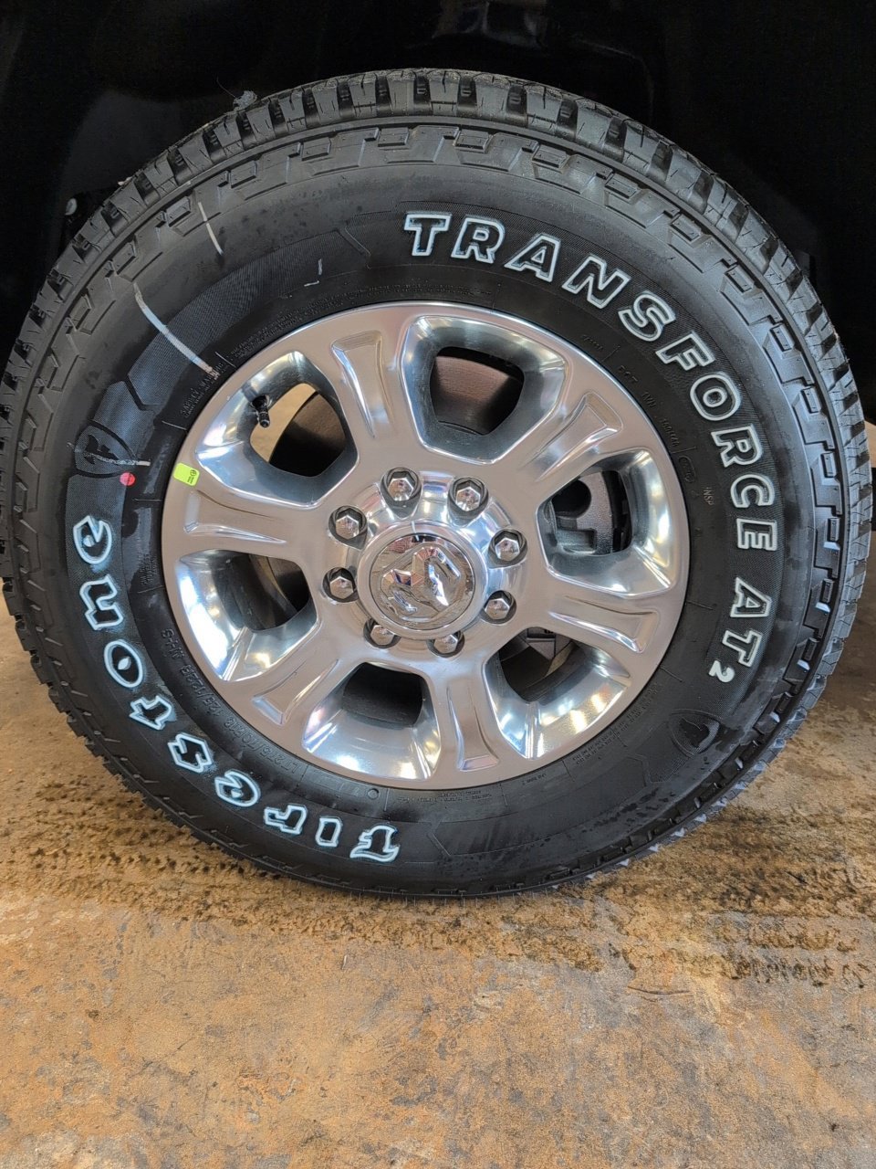 New 2027 RAM 3500 Big Horn AWD/4WD image 16