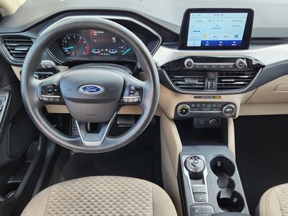 Used 2020 Ford Escape SE