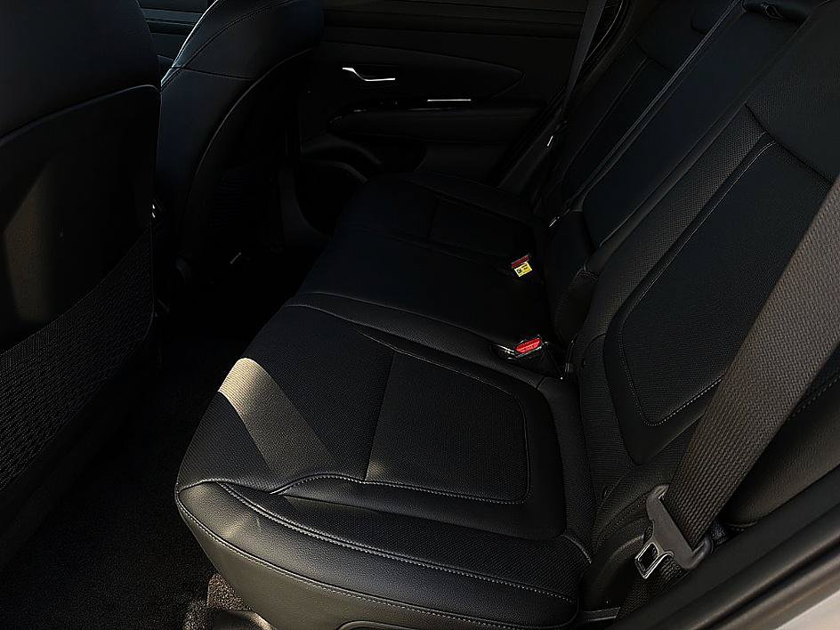 New 2026 Hyundai Tucson Limited FWD image 7