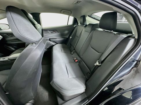 Used 2025 Toyota Prius LE FWD image 26