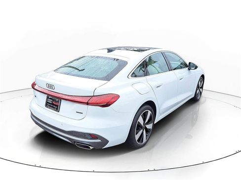 Used 2025 Audi A5 2.0T Premium Plus w/ Premium Plus image 4