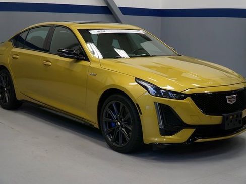 Certified 2024 Cadillac CT5 V w/ Premium Package image 17