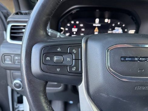 Used 2022 GMC Yukon Denali image 35