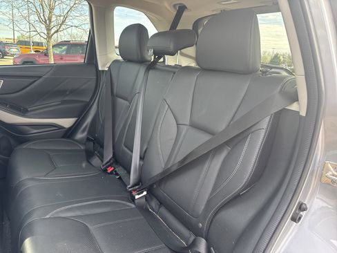 Used 2022 Subaru Forester Limited w/ Popular Package #2 image 23