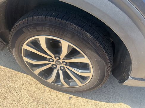 Used 2020 Ford Explorer ST AWD/4WD image 7