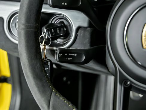 Used 2020 Porsche 718 Cayman GT4 RWD image 25