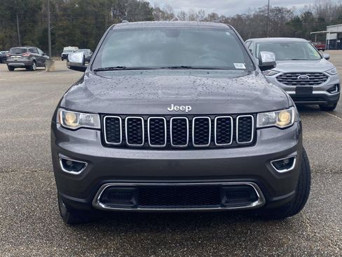 Used 2020 Jeep Grand Cherokee Limited image 2