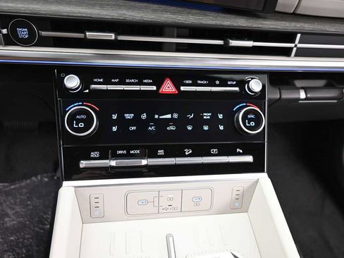 New 2026 Hyundai Santa Fe Limited AWD/4WD image 19
