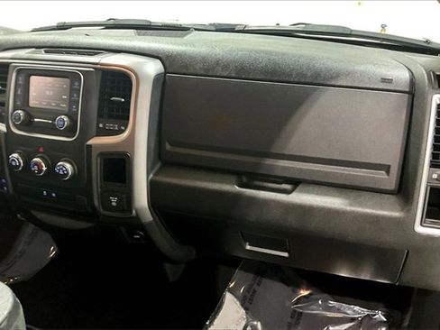 Used 2023 RAM 1500 Classic SLT image 28