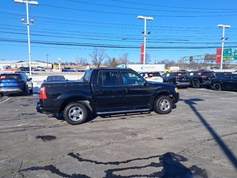 Used 2005 Ford Explorer Sport Trac XLT image 4