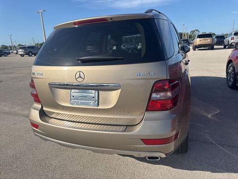 Used 2010 Mercedes-Benz ML 350 4MATIC image 4