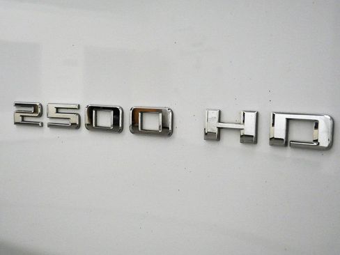 Used 2024 Chevrolet Silverado 2500 LT w/ Convenience Package AWD/4WD image 11