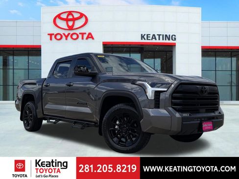 Used 2025 Toyota Tundra SR5 w/ SR5 Premium Package image 1