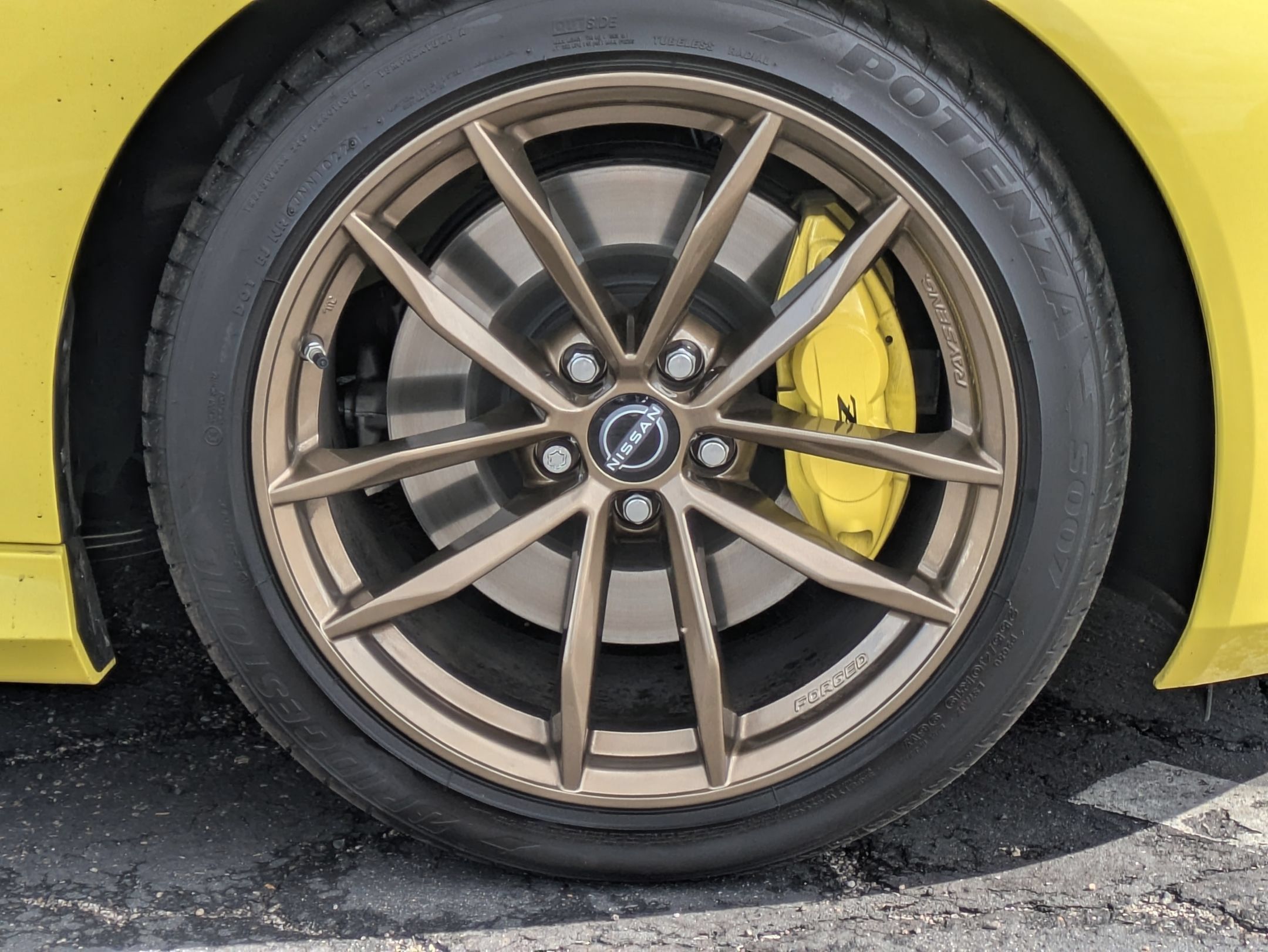 New 2023 Nissan Z w/ Floor Mat Package (L93) RWD image 4