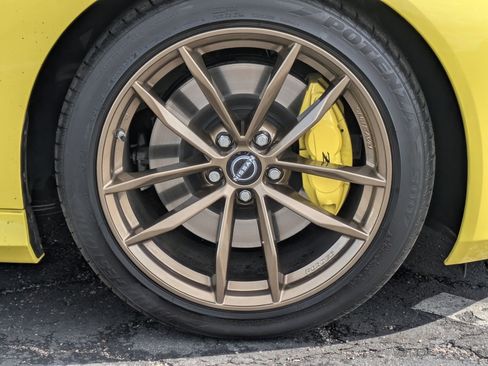 New 2023 Nissan Z w/ Floor Mat Package (L93) RWD image 4