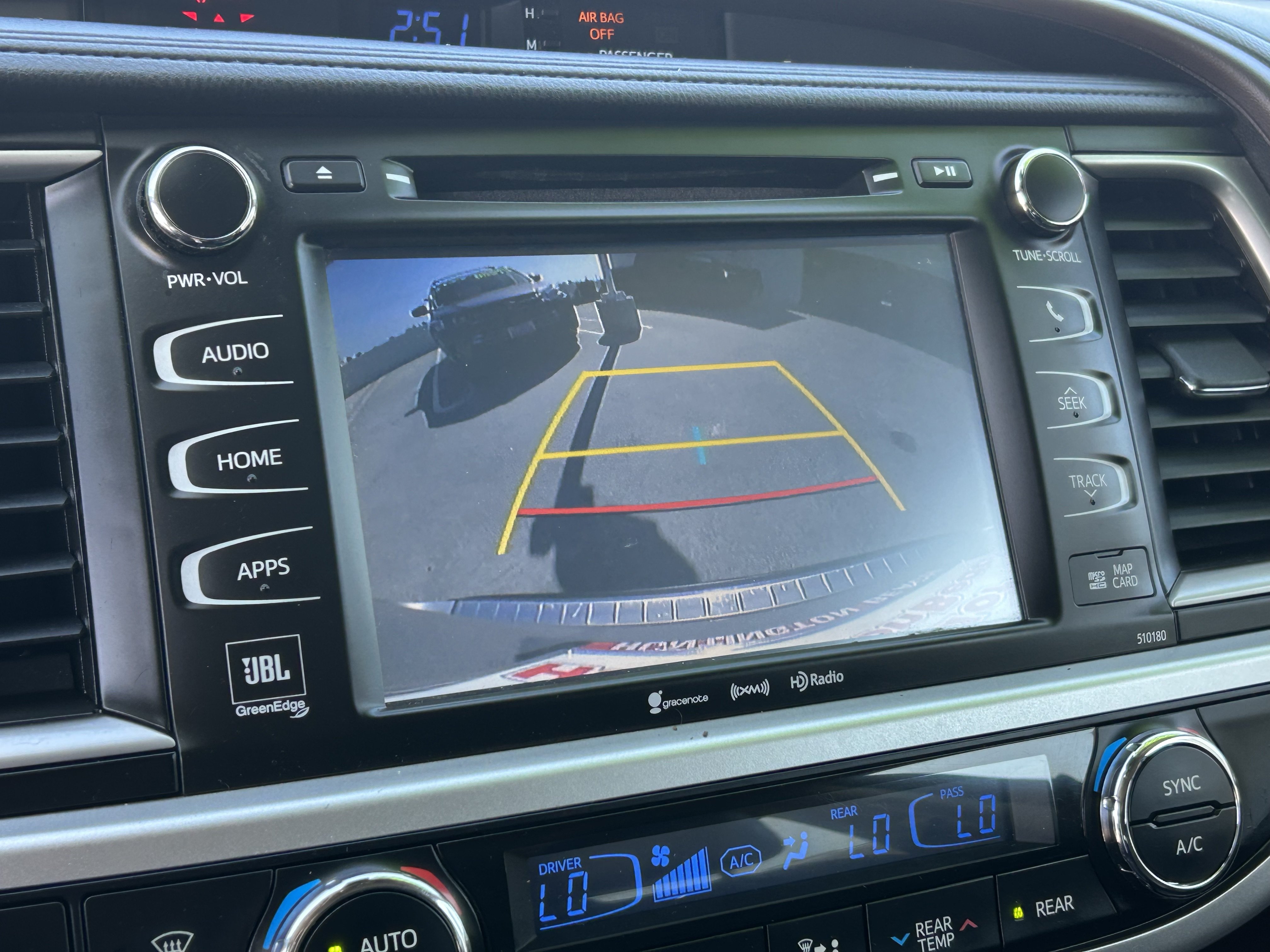 Used 2017 Toyota Highlander Limited w/ Carpet Mat Package AWD/4WD image 22