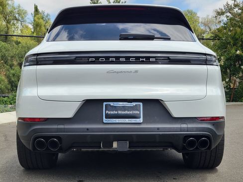 New 2026 Porsche Cayenne S AWD/4WD image 6