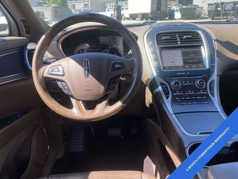 Used 2016 Lincoln MKX Reserve FWD image 12