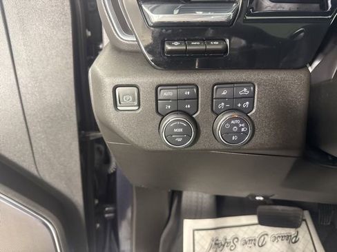 Used 2024 Chevrolet Silverado 1500 High Country image 32