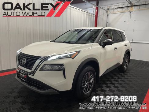Used 2023 Nissan Rogue S FWD image 1