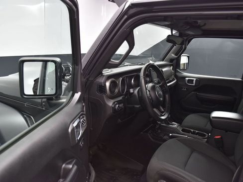 Used 2018 Jeep Wrangler Unlimited Sport S image 18