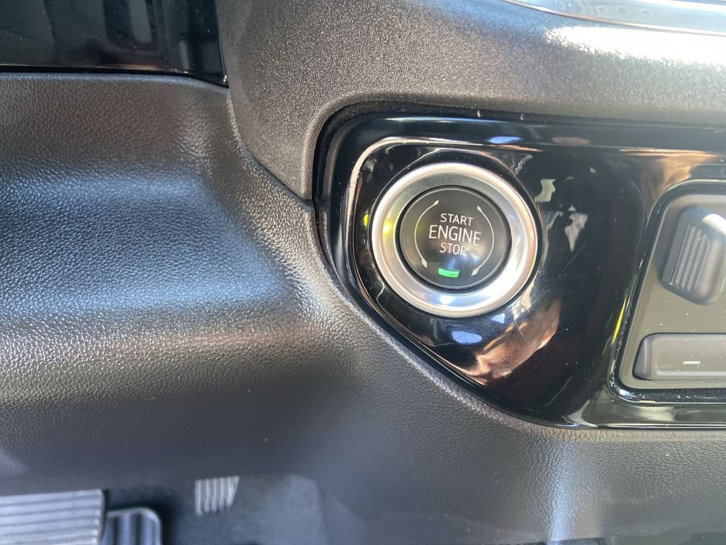 Certified 2023 Chevrolet Silverado 1500 RST w/ Convenience Package II AWD/4WD image 25