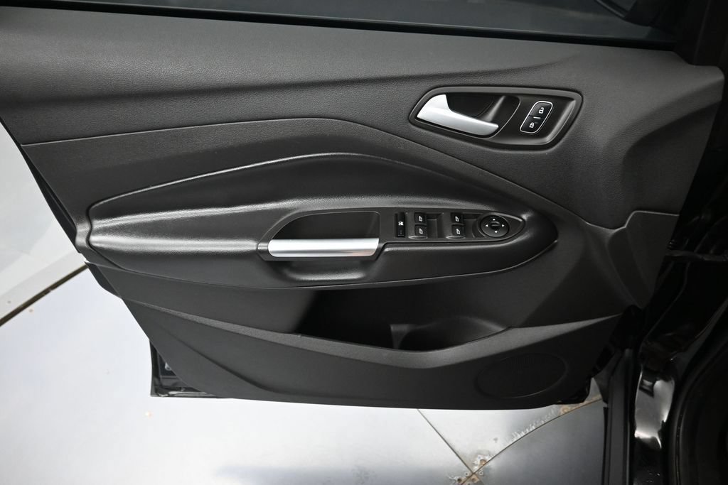 Used 2018 Ford Escape SE AWD/4WD image 23