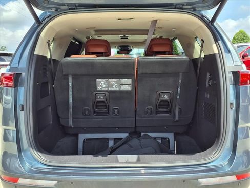 Used 2022 Kia Carnival SX Prestige FWD image 15