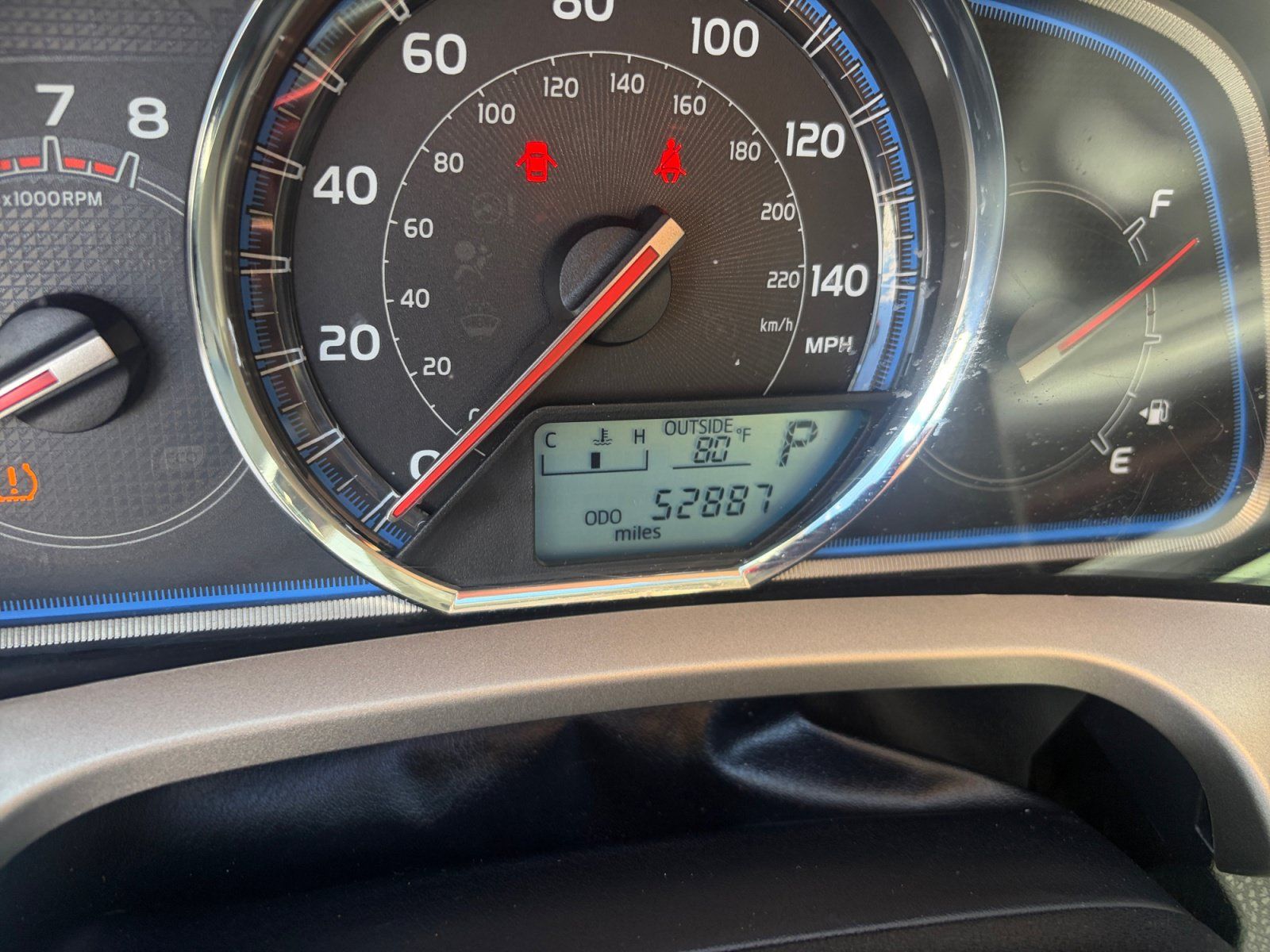 Used 2013 Toyota RAV4 Limited AWD/4WD image 3