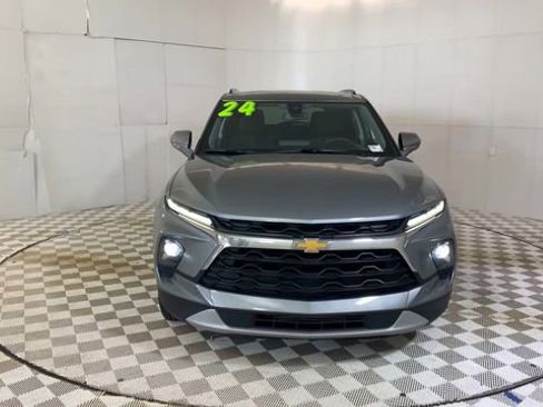 Used 2024 Chevrolet Blazer LT w/ Convenience Package FWD image 5