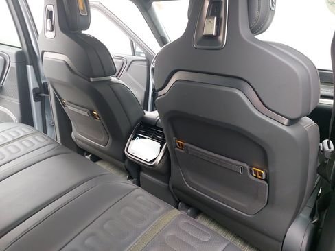 Used 2023 Rivian R1T Adventure AWD/4WD image 13