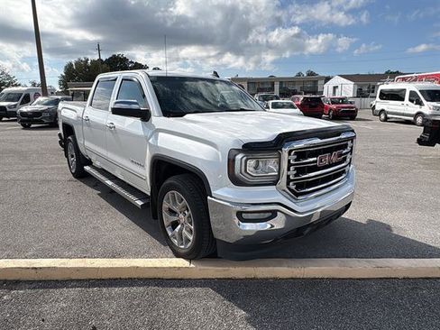 Used 2018 GMC Sierra 1500 SLT w/ SLT Premium Package image 2