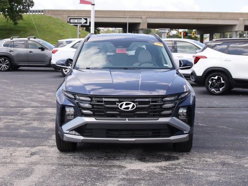 Used 2025 Hyundai Tucson SEL FWD image 4