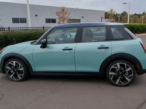 Used 2025 MINI Cooper S image 7