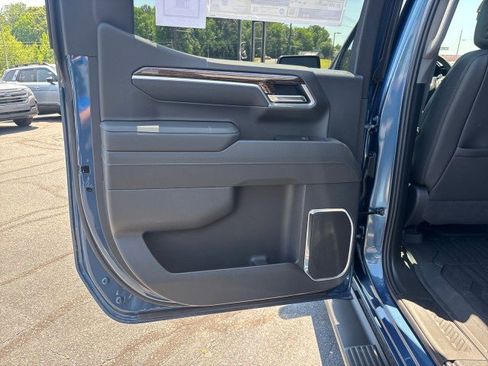 New 2026 GMC Sierra 1500 Elevation w/ Elevation Premium Package AWD/4WD image 32